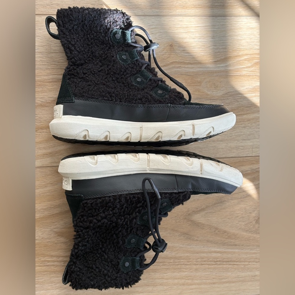 Sorel - Girls Explorer Cozy Cold-Weather Boots - Black & White - Size 5 - Picture 7 of 9